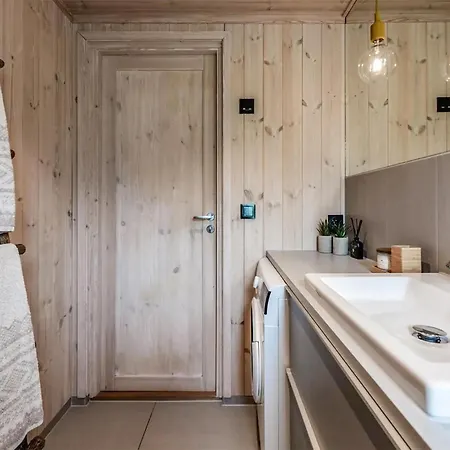 Prachtig In Met Uitzicht Op Zee Vakantiehuis Ål
