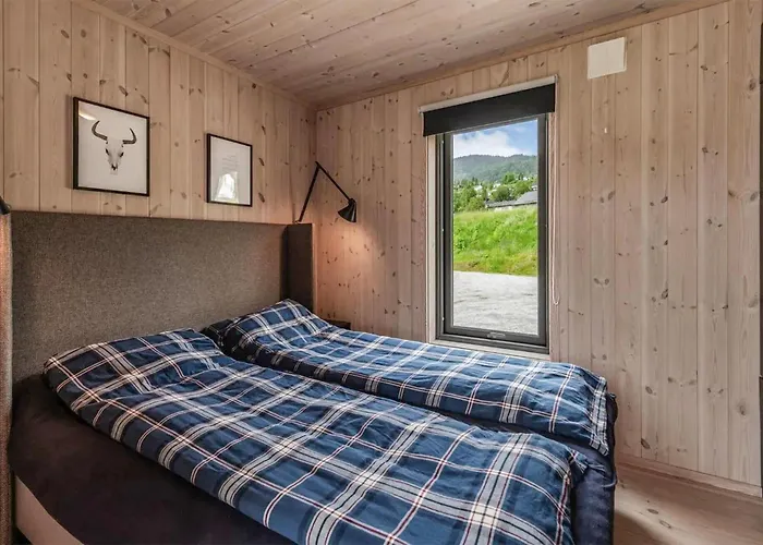 Lovely In Al With House Sea View